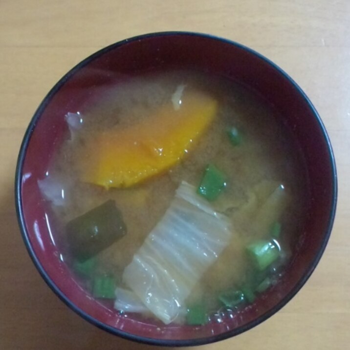 白菜とかぼちゃのお味噌汁